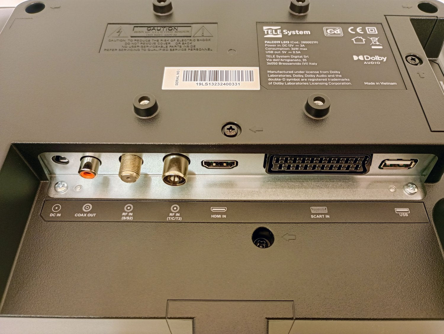 Full HD TV 19 tommer 12V DC 100-240V til båd, campingvogn, autocamper DVB-T2 DVB-S2 VESA 100x100 PALCO 19LS13