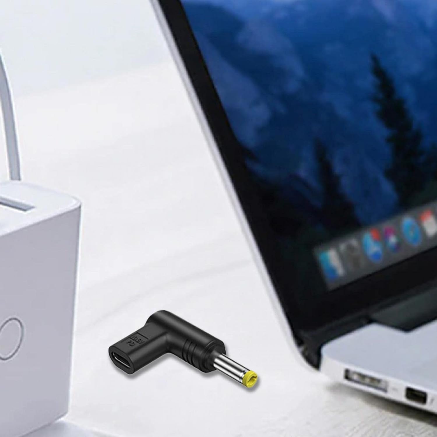 NÖRDIC Laptop-adapter USB-C til DC 7,9x5,5mm 100W