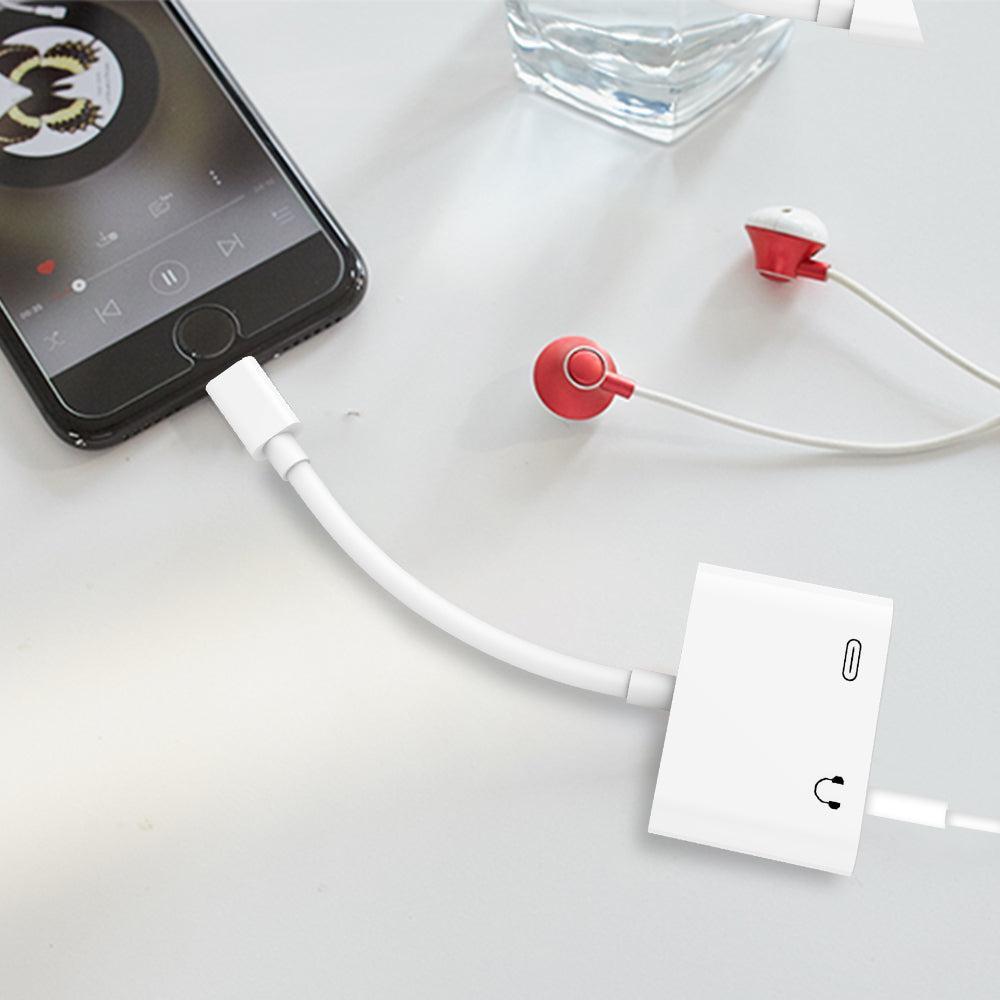 NÖRDIC Lightning adapter til 1x Lightning og 1xljud 3,5 mm hvid 10cm kabel