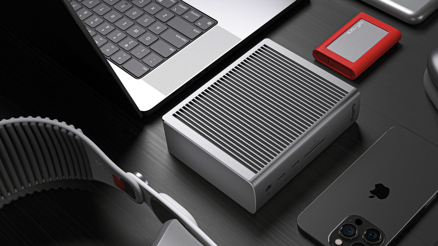 CalDigit TS5 - 15 Porte Thunderbolt 5 Dockningsstation, 140W Opladning, 4X Thunderbolt 5, 4x 10Gb/s USB Porte